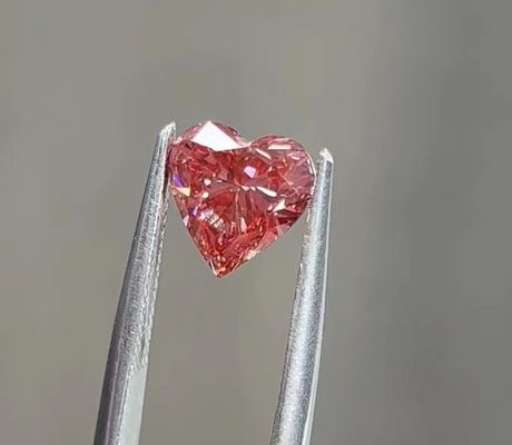 1.15ct育つ総合的なCVDのピンクの中心のダイヤモンドの華麗な切口の人工的な実験室