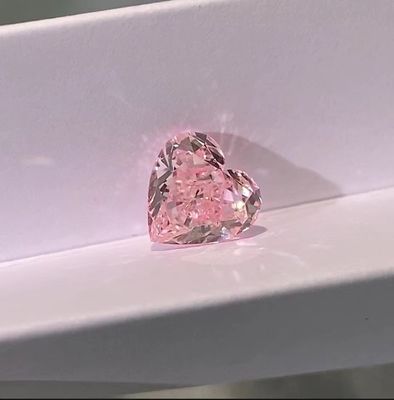 人工 実験室で育った ピンクCVD ダイヤモンド 心形 1.8ct-2.5ct VS-VVS