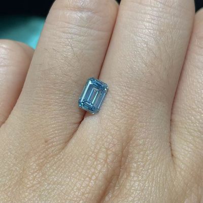 10 Mohsの青い実験室によって育てられたエメラルドの切られたダイヤモンドIGIは証明した