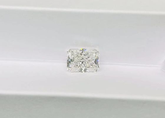 無色の10 Mohs CVDの実験室によって育てられたダイヤモンドの放射体は豪華な設計を切った