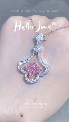 4葉クローバー リリーカット ラボで育てた ダイヤモンドペンダント 華やかなピンク 2.93ct