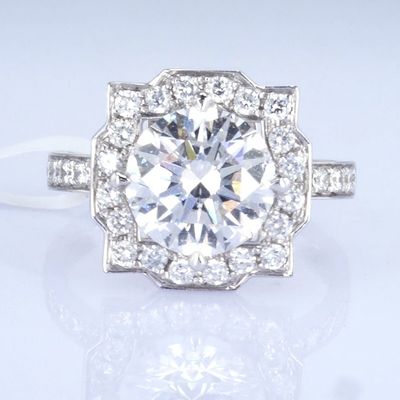 18k クールデザインリング 3ct ホワイトラボ栽培ダイヤモンドリング 丸い形 合成ダイヤモンドリング