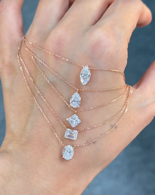 華やかな形 成長したダイヤモンド ネックレス ダイヤモンド ペンダント ファッション ダイヤモンド 宝石